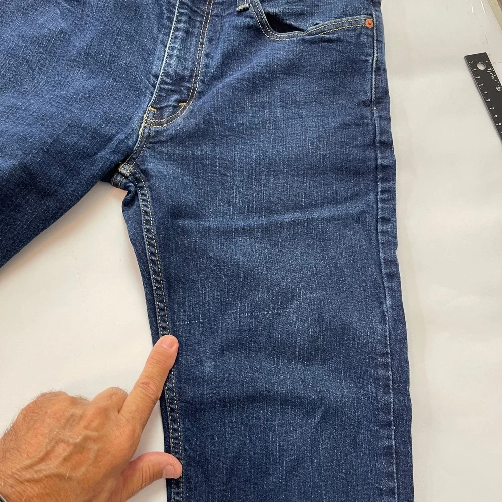 Levi's 514 Jeans Men's 32x30* Blue Straight Jeans Dark Wash Denim Casual Preppy